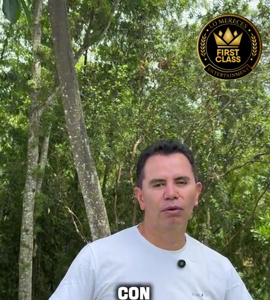 Jhonny Rivera habla a la cámara